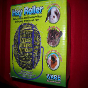 Hay Feeder - roller ball