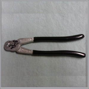 J_Clip pliers